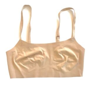Calvin Klein Invisibles Womens Beige Pullover Wireless Bralette, XS